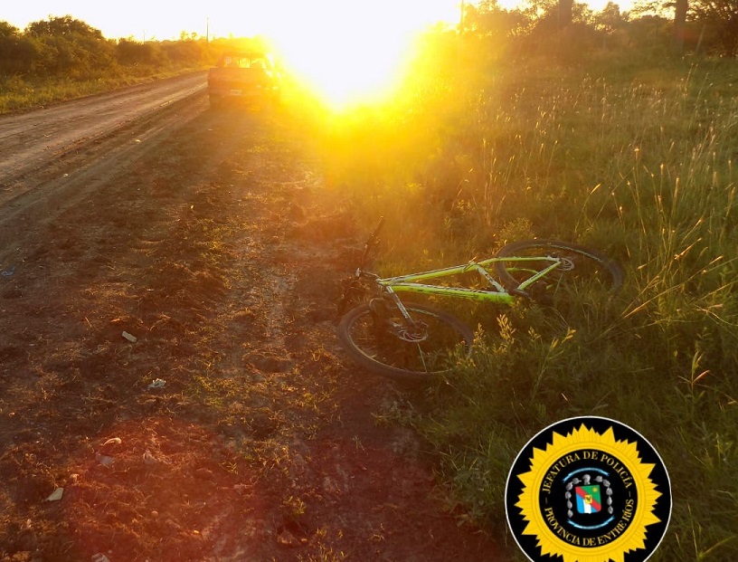 R. del Tala: Ciclista lesionada al ser embestida por una camioneta