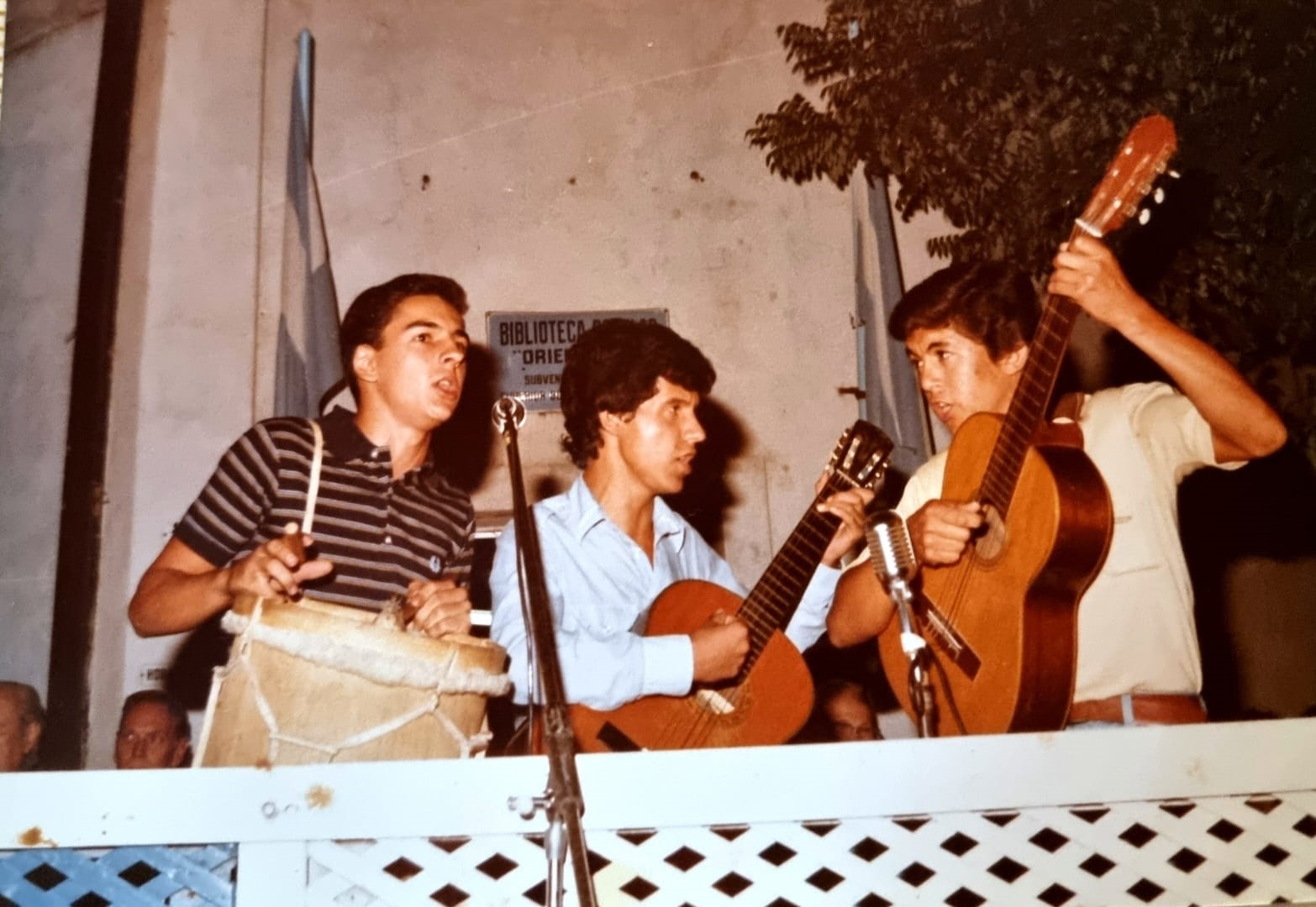 Historias de Crespo: Hoy dialogamos con Oscar Cacho Quesada y sus 51 años en la música