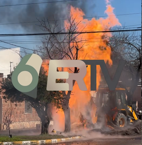 Impactante incendio en Rivadavia y Moreno de Crespo